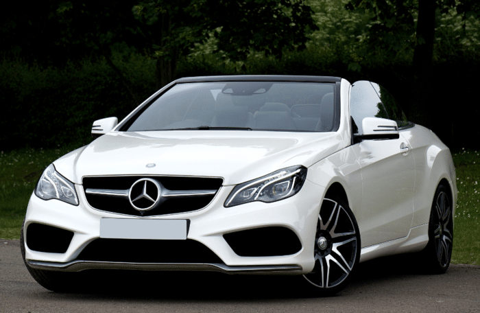 Mercedes service - white mercedes parked outside